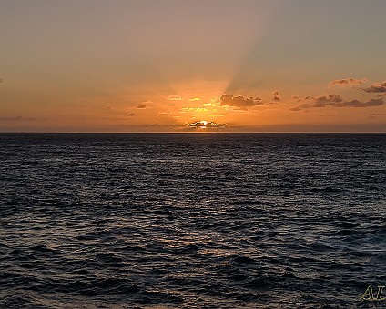 Sonnenuntergang (2) Aufnahme: 19.11.2018 vom Hotel Sol La Palma in Puerto Naos aus