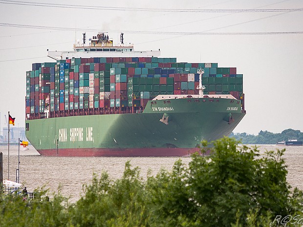 Containerschiffe über 300m S - Y