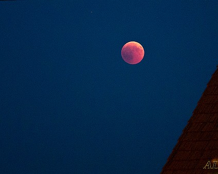 Mondfinsternis über Steinhilben (1) Aufnahme: 27.07.2018, 22:06 Uhr