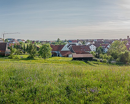 Steinhilben, Panorama aus östlicher Richtung vom Kreuzberg aus am 04.06.2019