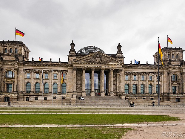 Stadtbummel Bildaufnahmen von Berlin wie dem Brandenburger Tor, dem Reichstag, der Siegessäule und vielem Sehenswerten mehr.